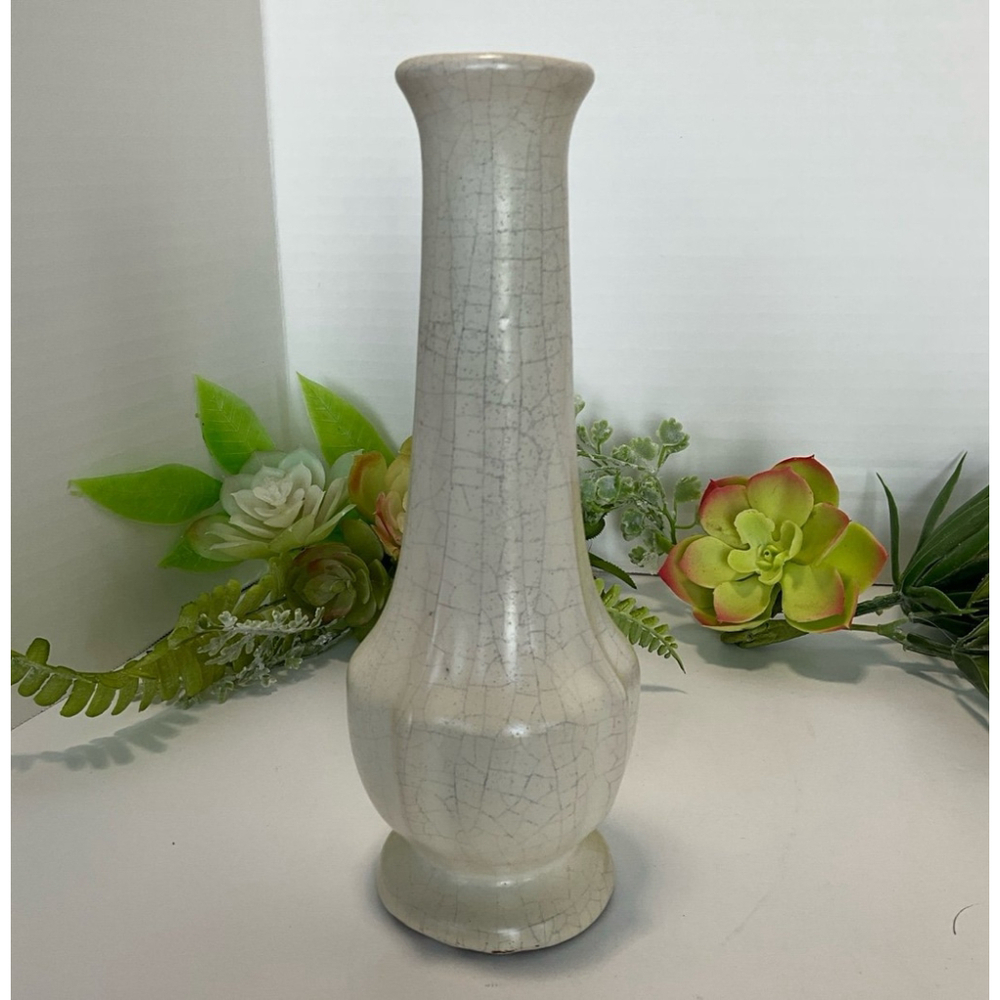 Vintage White Matte Bud Vase